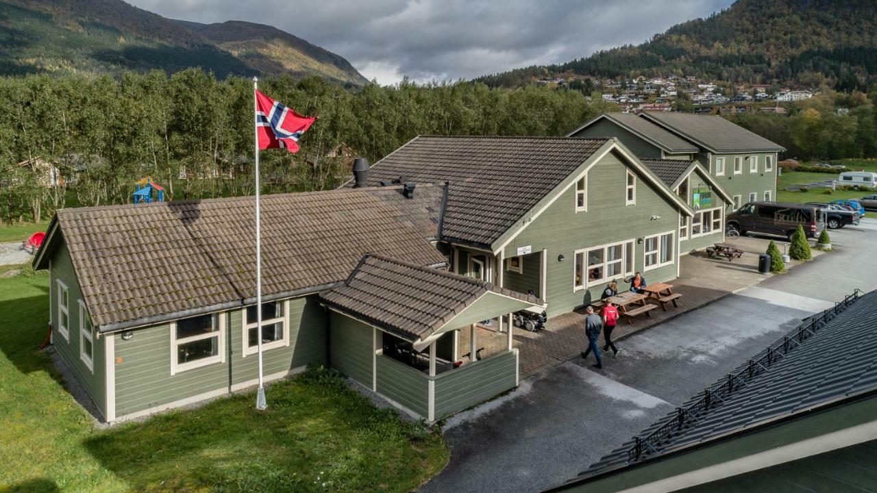 Forde Gjestehus Og Camping Dış mekan fotoğraf