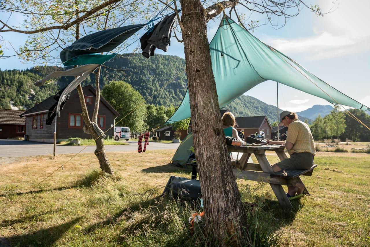 Forde Gjestehus Og Camping Dış mekan fotoğraf